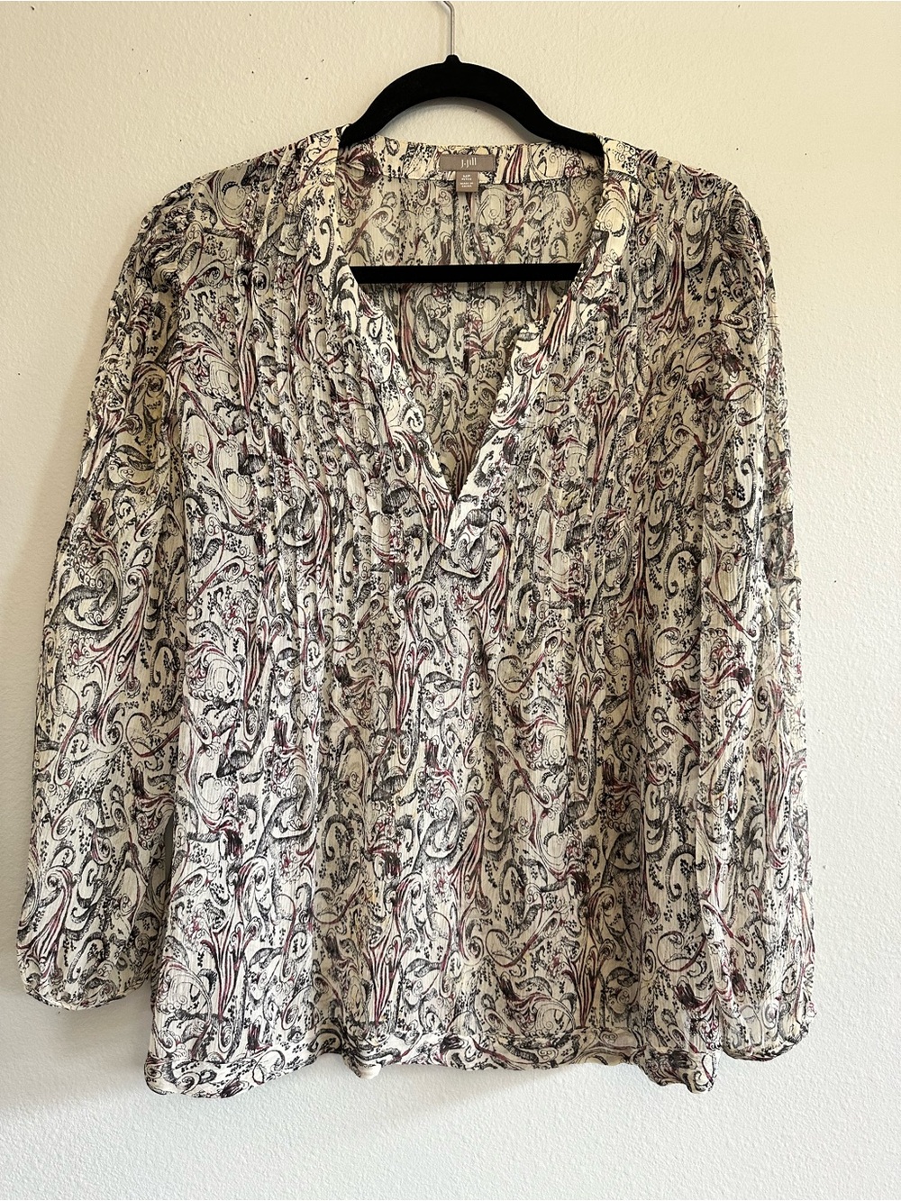 Lightweight Printed V-Neck Blouse - cream 100% silk Paisley
